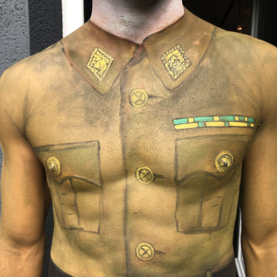 Réalisation d’un body painting pour la chorégraphe et photographe Karine Saporta